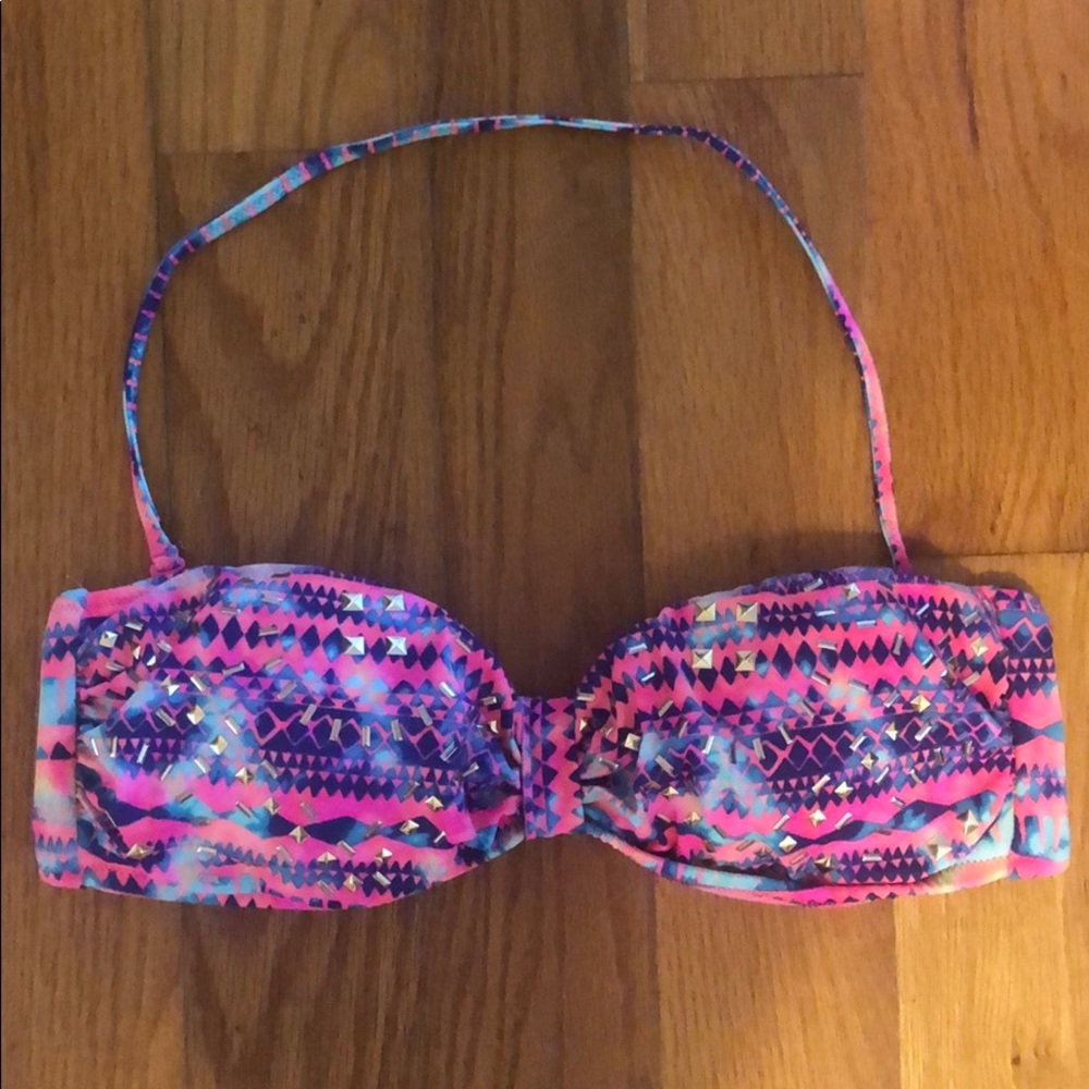 Victoria’s Secret pink strapless bikini top M
